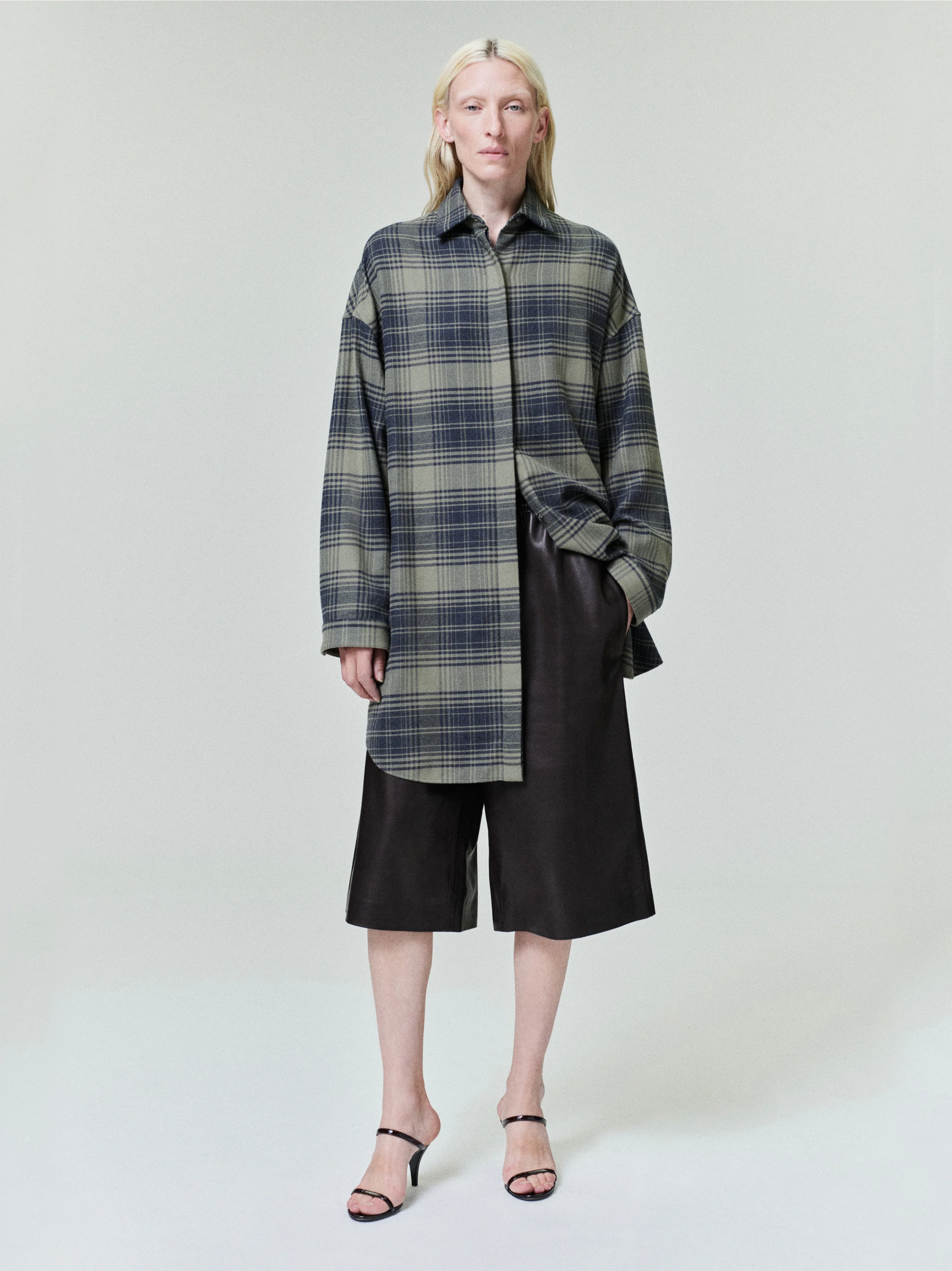 Womens Flannel Relaxed Shirt