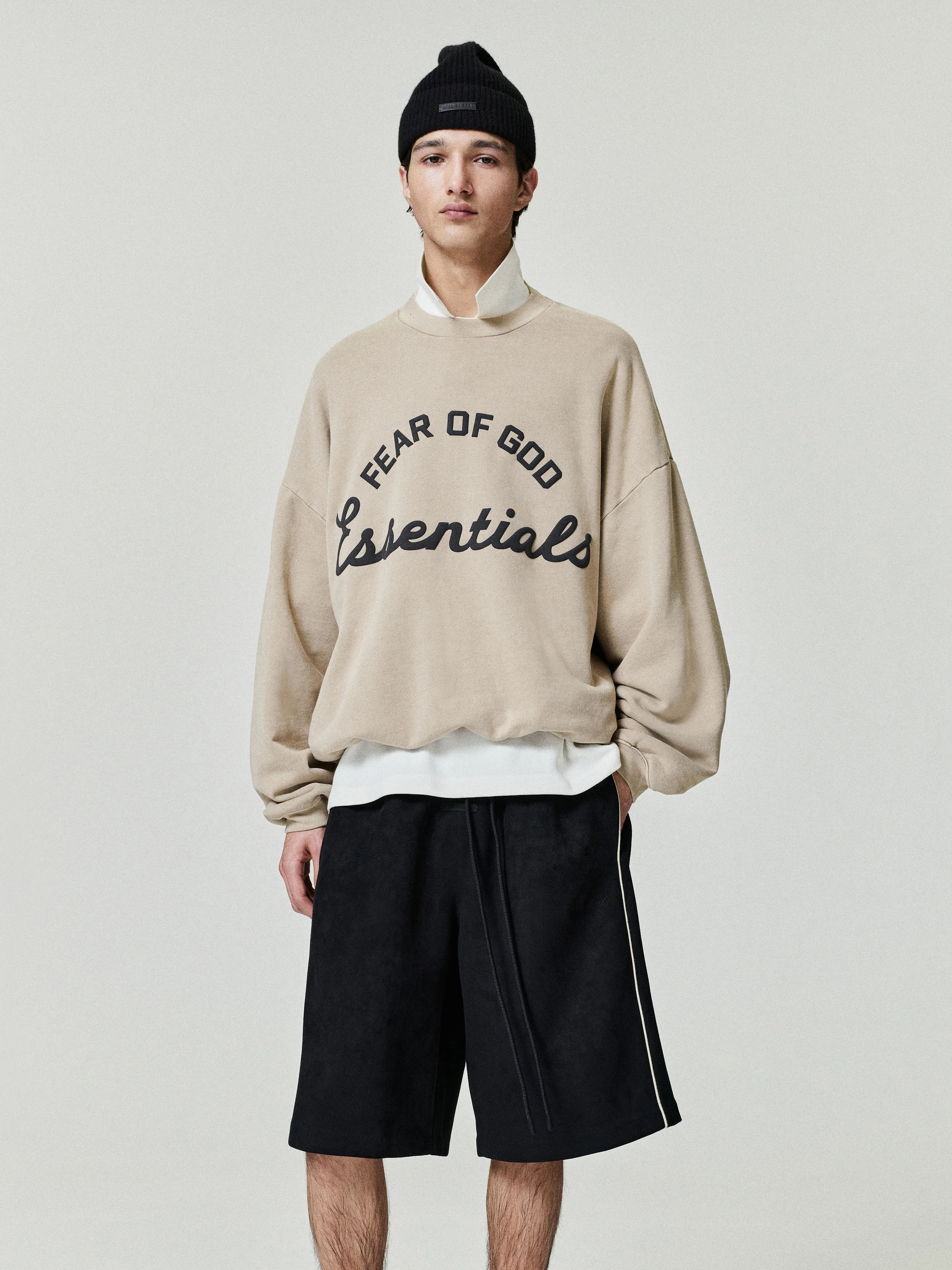 Training 90s Crewneck Sweatshirt